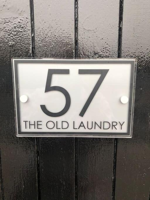 The Old Laundry Apartment Rye Bagian luar foto